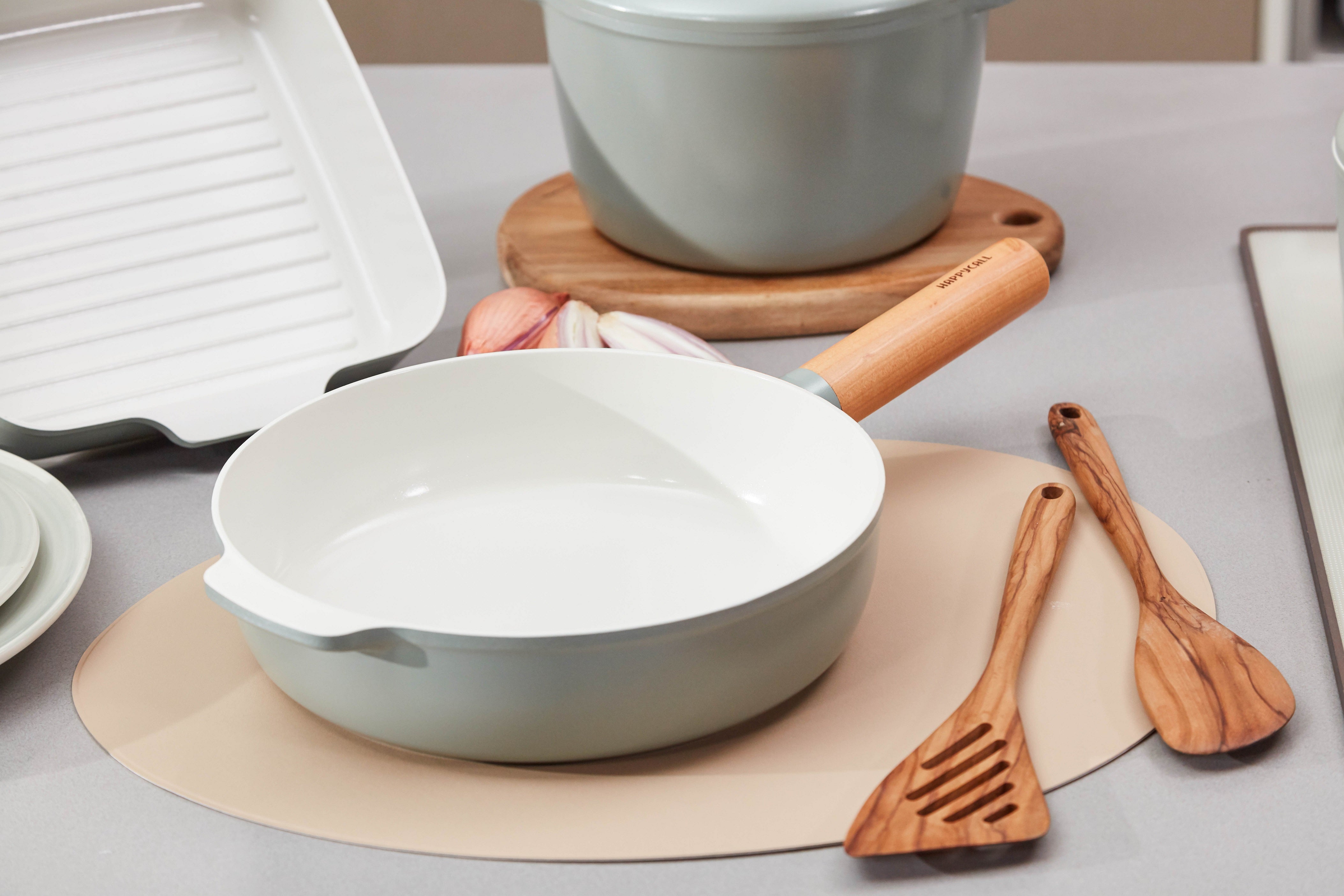 Happycall ZIUM IH Ceramic Non-stick Cookware 5-Piece Set Sauce Pot Frypan and Casserole